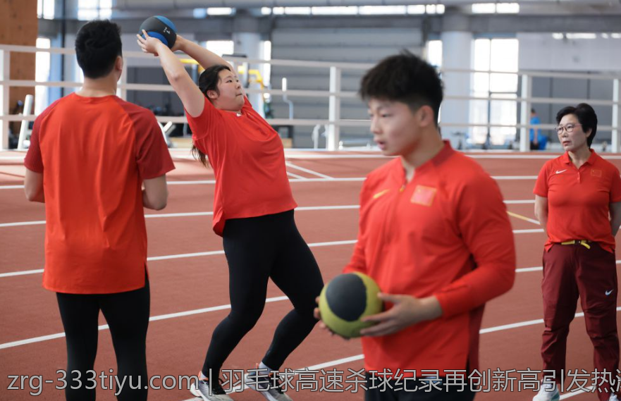 羽毛球高速杀球纪录再创新高引发热潮